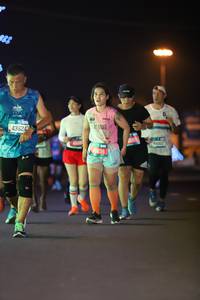 BIB: 43624, 48636, 5915, 2009
                            <button type="button" onclick="openModal(20599480)" class="btn btn-primary btn-sm float-right btn-popup" data-toggle="modal" data-target=".modal-high-quality">
                        <i class="fas fa-shopping-cart"></i> Add to Cart
                    </button>
                                            <button type="button" onclick="isThisMe(20599480, true)" class="btn btn-success btn-sm float-right btn-popup btn-isme hidden" data-toggle="tooltip" data-placement="bottom" title="นี่คือรูปของคุณใช่ไหม คลิกที่นี่เพื่อเอาเข้าอัลบั้ม">
                        <i class="fas fa-plus"></i> Add to album
                    </button>
                    <button type="button" onclick="isThisMe(20599480, false)" class="btn btn-warning btn-sm float-right btn-popup btn-isnotme hidden">
                        <i class="fas fa-ban"></i> Remove from album
                    </button>